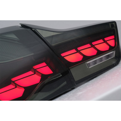 Pilotos traseros OLED para BMW Serie 4 F32 F33 F36 M4 F82 F83 Ahumado con intermitente secuencial dinámico