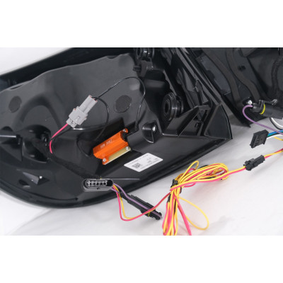 Pilotos traseros OLED para BMW Serie 4 F32 F33 F36 M4 F82 F83 Ahumado con intermitente secuencial dinámico