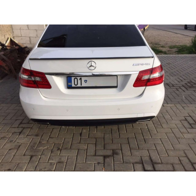 Aleron Mercedes Clase E W212 tipo E63 AMG Negro Brillo