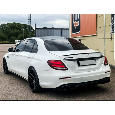 Kit de Carrocería Mercedes Clase E W213 look E63 AMG Black edition