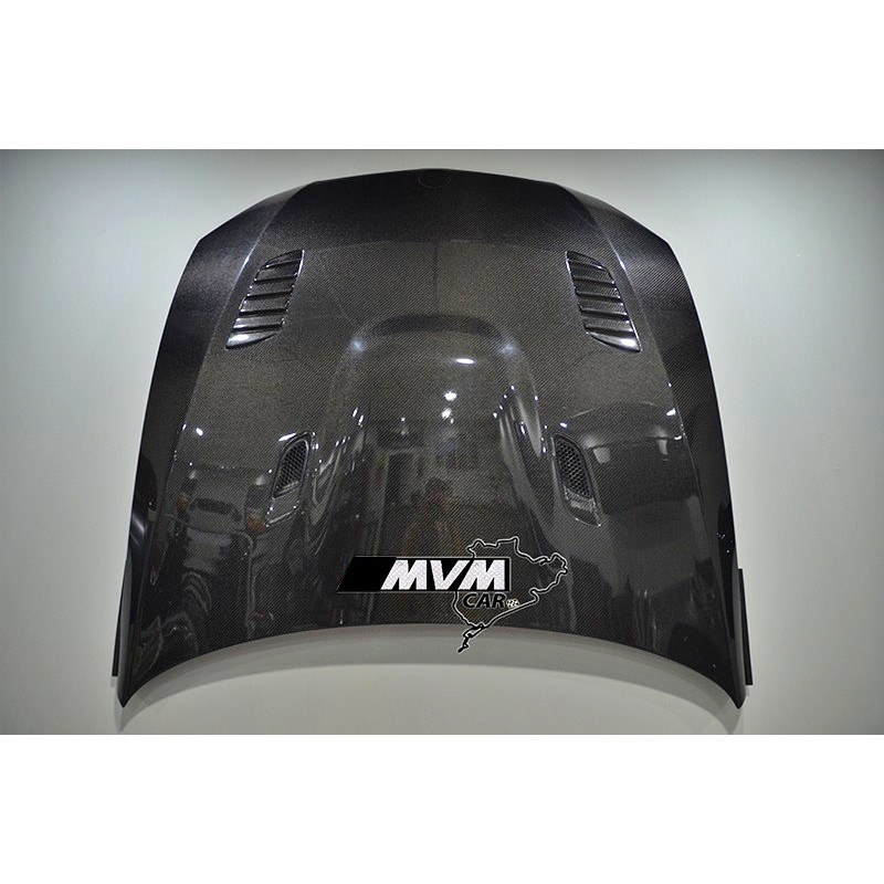 Capo Carbono BMW M3 E90 E92 E93 tipo GTR