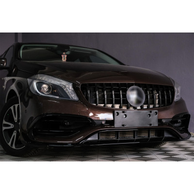 Parrilla frontal Mercedes Clase A W176 Facelift tipo Panamericana Negra