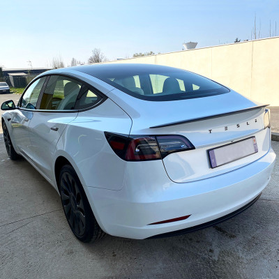 Aleron Tesla Model 3 Negro Brillo