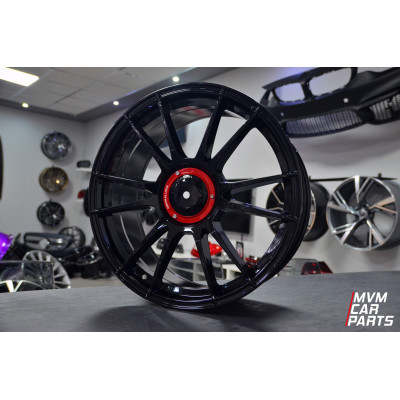 Juego de 4 Llantas 18 EVO Ultra Black VW045 look OZ Ultraleggera