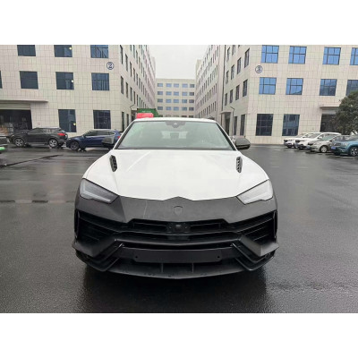 Kit de carrocería Lamborghini Urus 2018-2022 Conversión a diseño 2023 con Fibra de Carbono