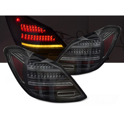 Pilotos Traseros LED Secuenciales Negro para Mercedes-Benz Clase C W205 (2014–2021)
