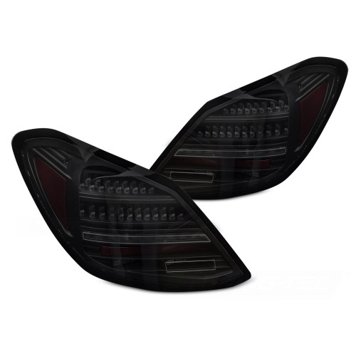 Pilotos Traseros LED Secuenciales Ahumados para Mercedes Clase C W205 (2014–2021)