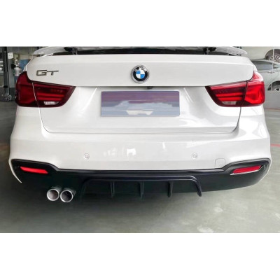 Difusor Trasero BMW F34 GT con 2 Salidas simples Brillante Negro