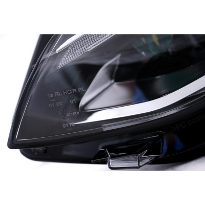 Faros Delanteros LED VW Golf 8 (2020–2024) – Con Intermitentes Dinámicos