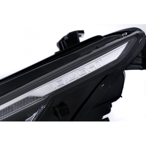 Faros Delanteros LED VW Golf 8 (2020–2024) – Con Intermitentes Dinámicos