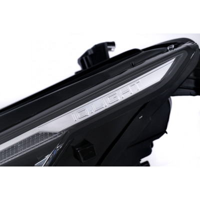 Faros Delanteros LED VW Golf 8 (2020–2024) – Con Intermitentes Dinámicos