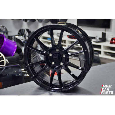 Juego de 4 Llantas 18 Ultralight Black VW045