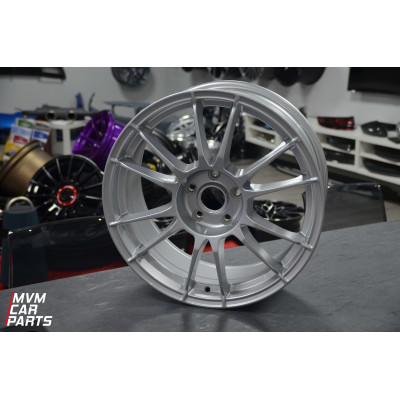 Juego de 4 Llantas 18 Tipo OZ Ultraligera Ultralight Silver Plata VW059
