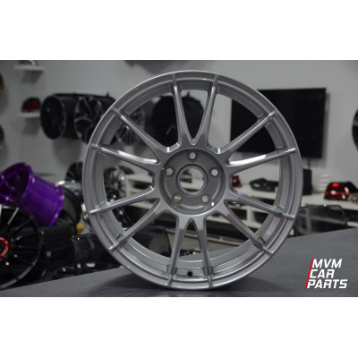 Juego de 4 Llantas 18 Tipo OZ Ultraligera Ultralight Silver Plata VW059