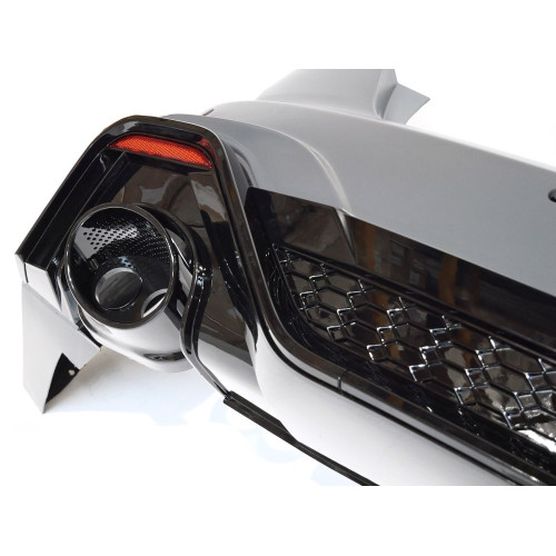 Paragolpes Trasero Audi A4 Sedan +2019 Look RS4