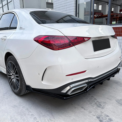 Añadido de Difusor Trasero Mercedes Clase C W206 Sedan Negro Brillo