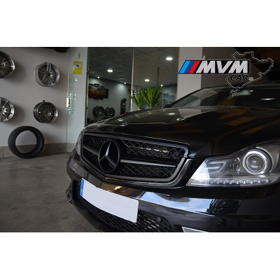 Parrilla frontal Mercedes Clase C W204 tipo C63 AMG Negra mate