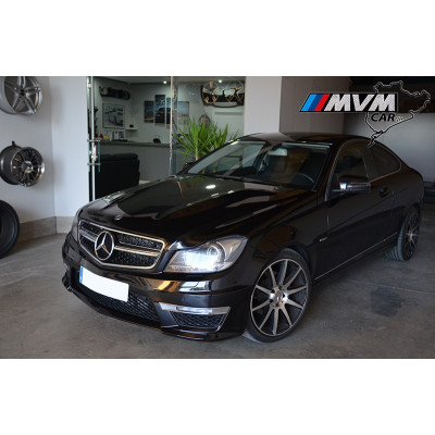 Parrilla frontal Mercedes Clase C W204 tipo C63 AMG