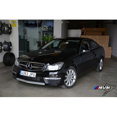 Parrilla frontal Mercedes Clase C W204 tipo C63 AMG