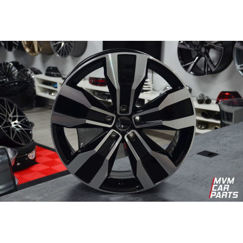 Juego de 4 Llantas 19 Suzk Black Polish VW062