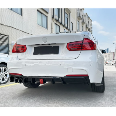 Difusor Trasero BMW Serie 3 F30 F31 con Luz de Freno LED y Doble Salida Izquierda