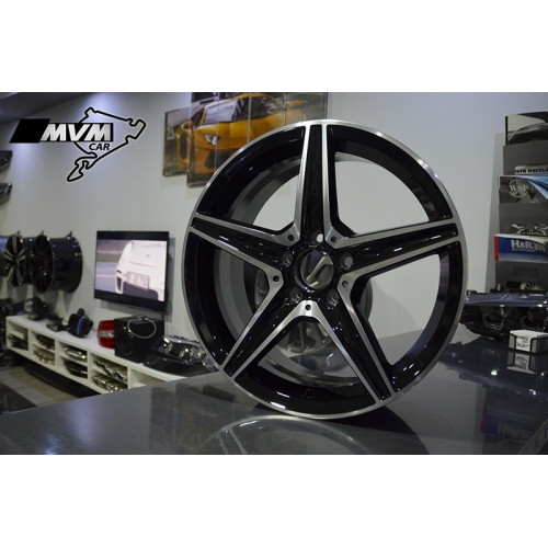 Juego de 4 Llantas 17 Mercedes AMG W205 Black MB41