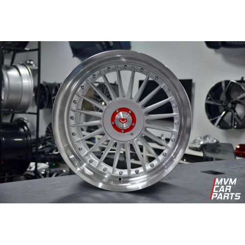 Juego de 4 Llantas 18 Mint Silver BM146