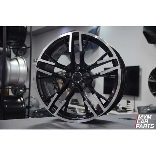 Juego de 4 Llantas 18 RS Spyder Black Polish AU097