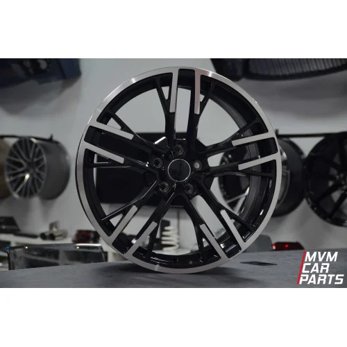 Juego de 4 Llantas 18 RS Spyder Black Polish AU097