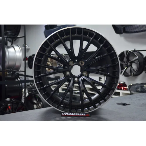 Juego de 4 Llantas 19 Mercedes AMG GT-4D Satin Black MB73