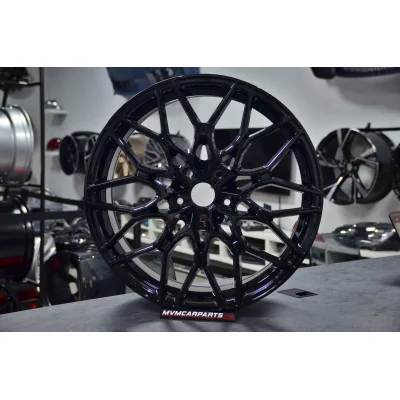 Juego de 4 Llantas 18 FOX FX9 Gloss Black FX11