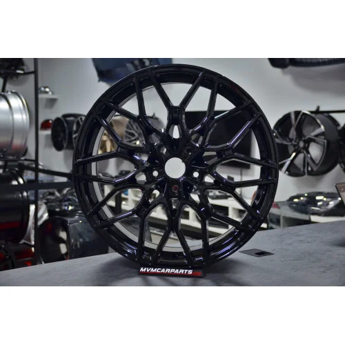 Juego de 4 Llantas 19 FOX FX9 Gloss Black FX11