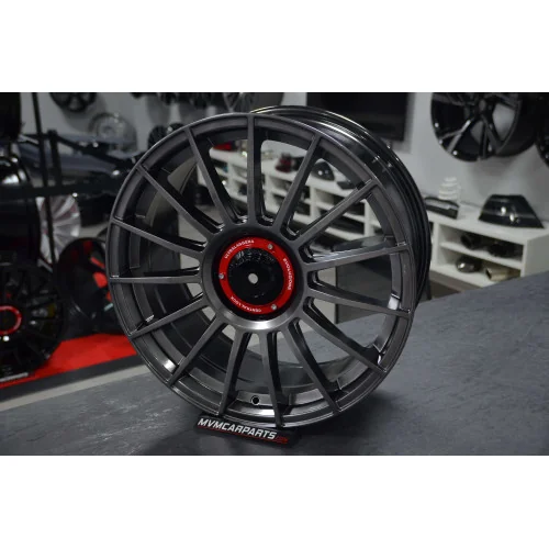 Juego de 4 Llantas 19 EVO HyperBlack VW063 look OZ LM Superturismo