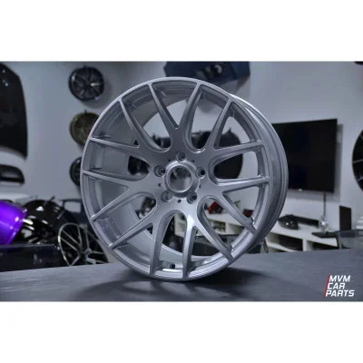 Juego de 4 Llantas 18 CSL Silver Polish BM093