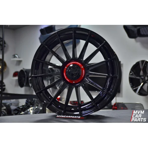 Juego de 4 Llantas 19 Aero Black Red Cap VW067 Look OZ Superturismo