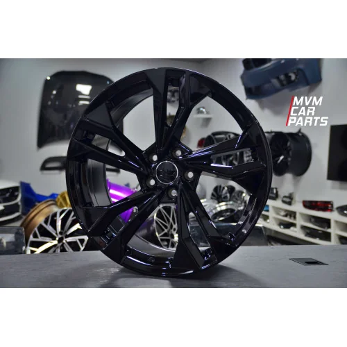 Juego de 4 Llantas 18 Audi G-Tron Full Black AU094