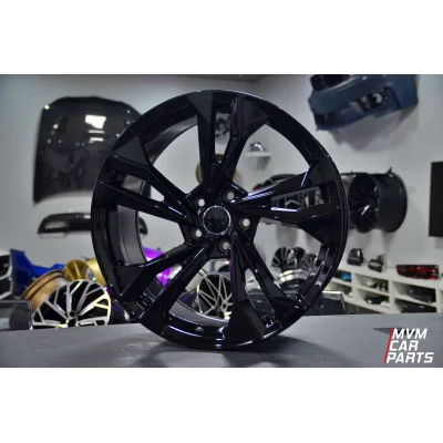 Juego de 4 Llantas 18 Audi G-Tron Full Black AU094