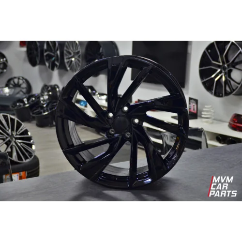 Juego de 4 Llantas 17 GTI8 Black VW049