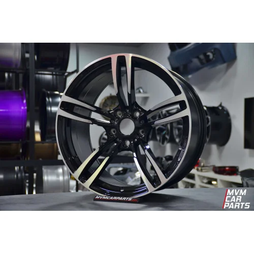 Juego de 4 Llantas 18 BMW M4 F82 Black BM017