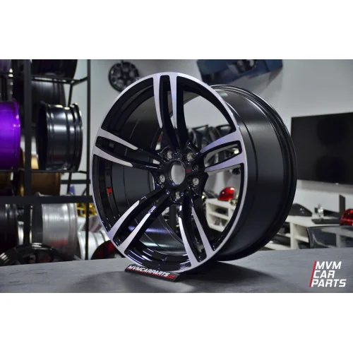 Juego de 4 Llantas 18 BMW M4 F82 Black BM017