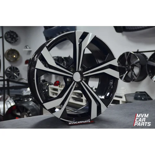 Juego de 4 Llantas 20 Aitan Audi Q3 Sportback Q5 Black Polish AU106