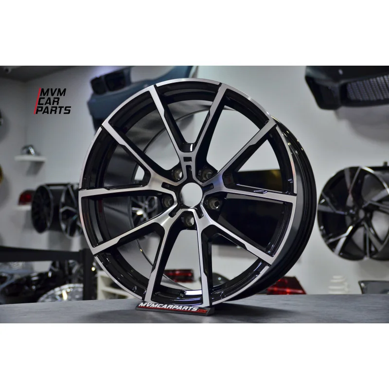 Juego de 4 Llantas 18 para BMW M80 Black BM104