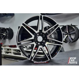 Juego de 4 Llantas 18 Mercedes AMG C43 Black MB07