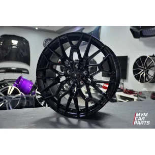 Juego de 4 Llantas 18 para BMW G80 Gloss Black BM122