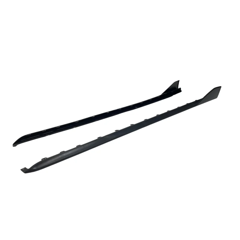 Añadido de taloneras M Performance para BMW Serie 1 F40 Negro Mate