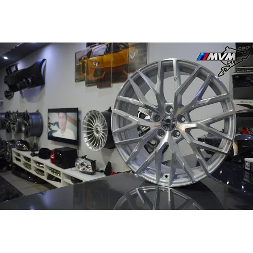 Juego de 4 Llantas 18 New Audi R8 Silver AU035